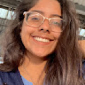 Meet your Posher, Leonor